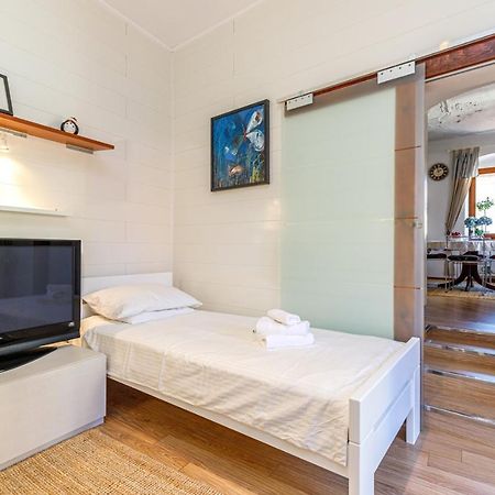 Two Bedroom Apartment La Mer Пореч Екстер'єр фото