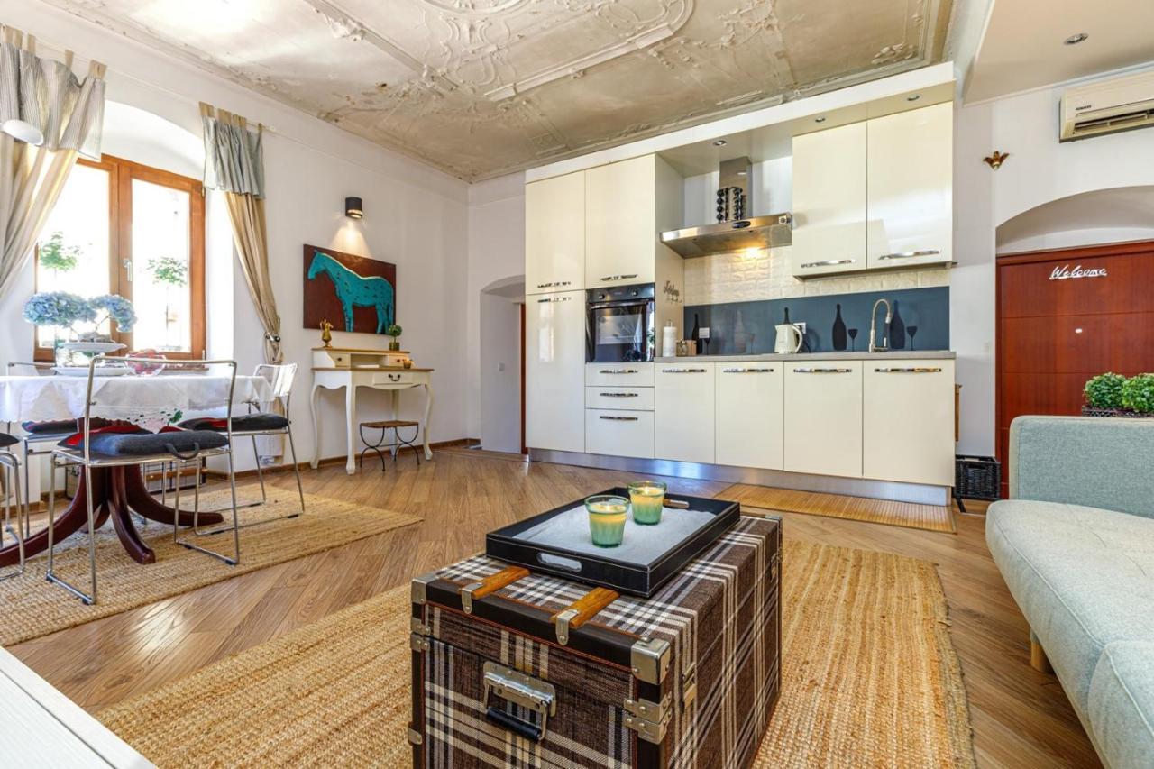 Two Bedroom Apartment La Mer Пореч Екстер'єр фото